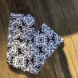 White House|Black Market 🐾 Cropped pants